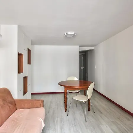 New! A Beautiful Flat In Saint Georges! * Paryż